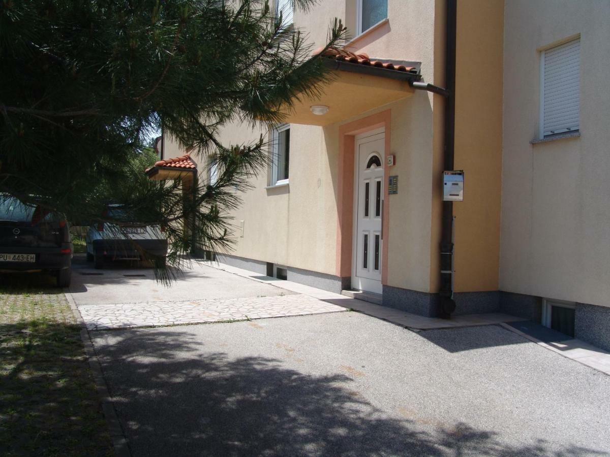 Apartment Ines Медулин Экстерьер фото